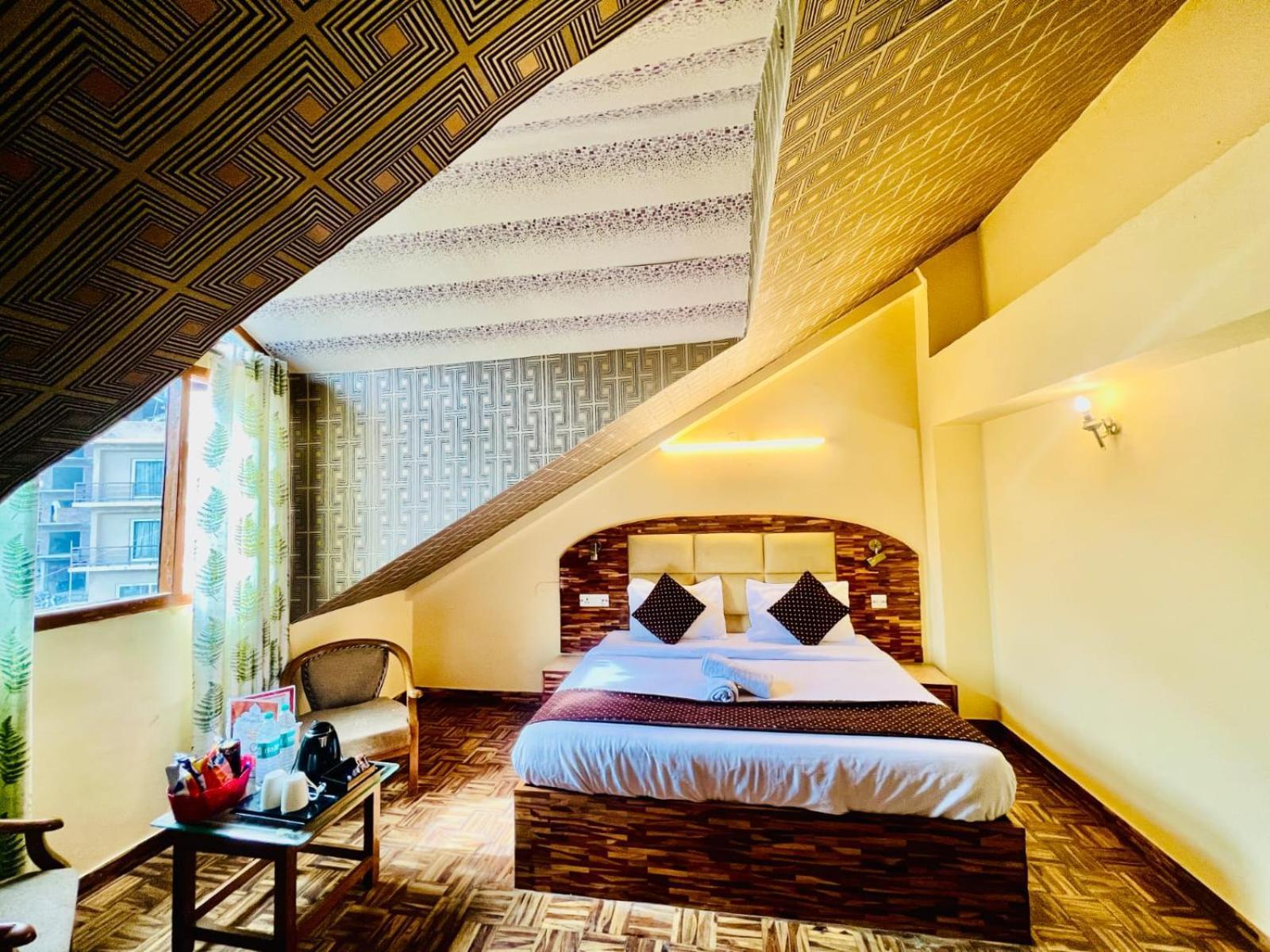 Hotel Kalinga Grand - Luxury Comfort !! Travellers Delight !! Budget Friendly !! Prime Location !! Guest Favourite مايالي المظهر الخارجي الصورة